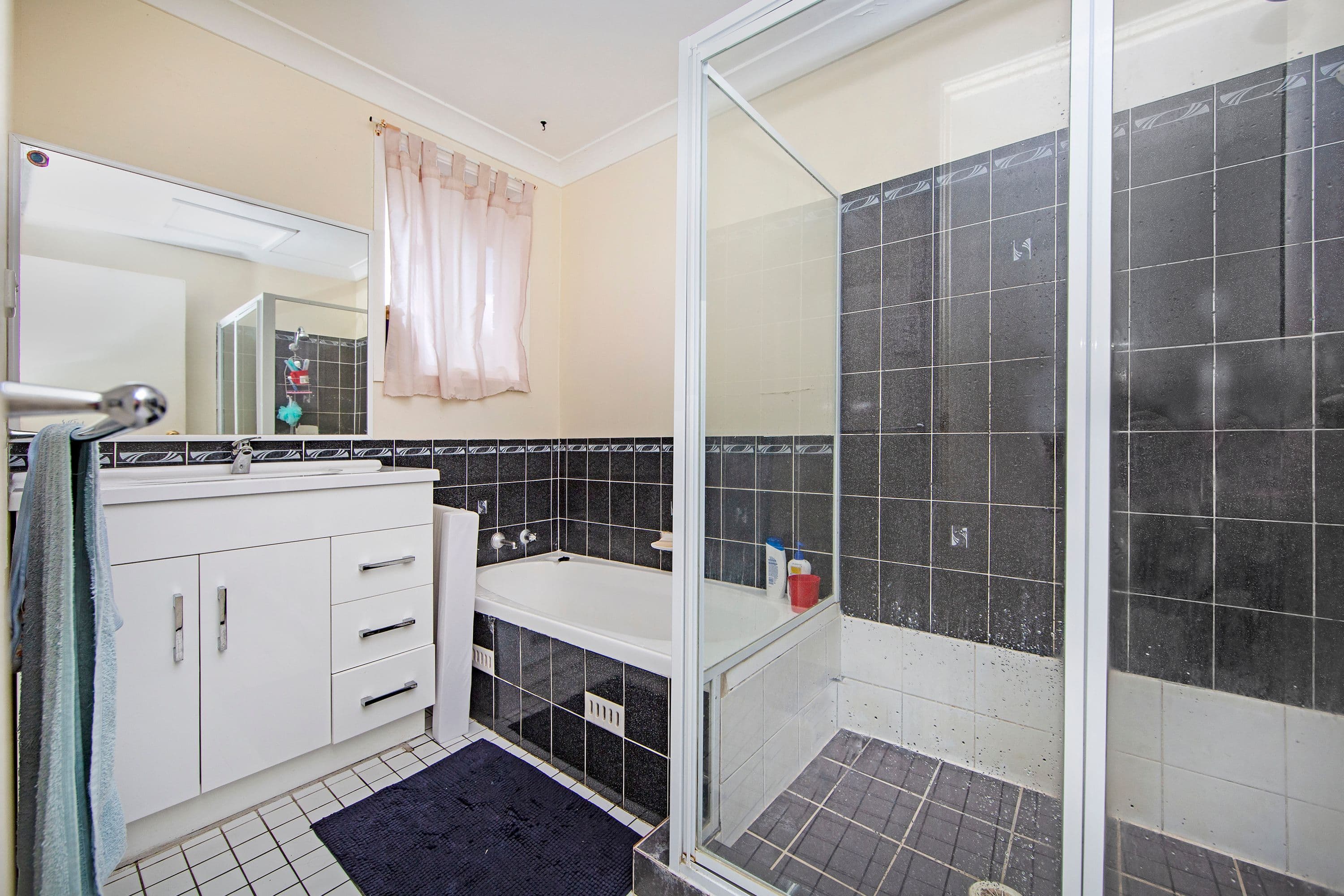 34 White Swan Avenue, Blue Haven NSW 2262, Blue Haven - Thumbnail 4