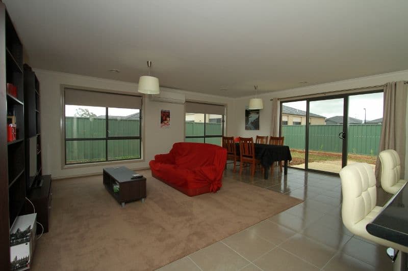 5 Triplett Avenue, EPSOM VIC 3551, Epsom - Thumbnail 3