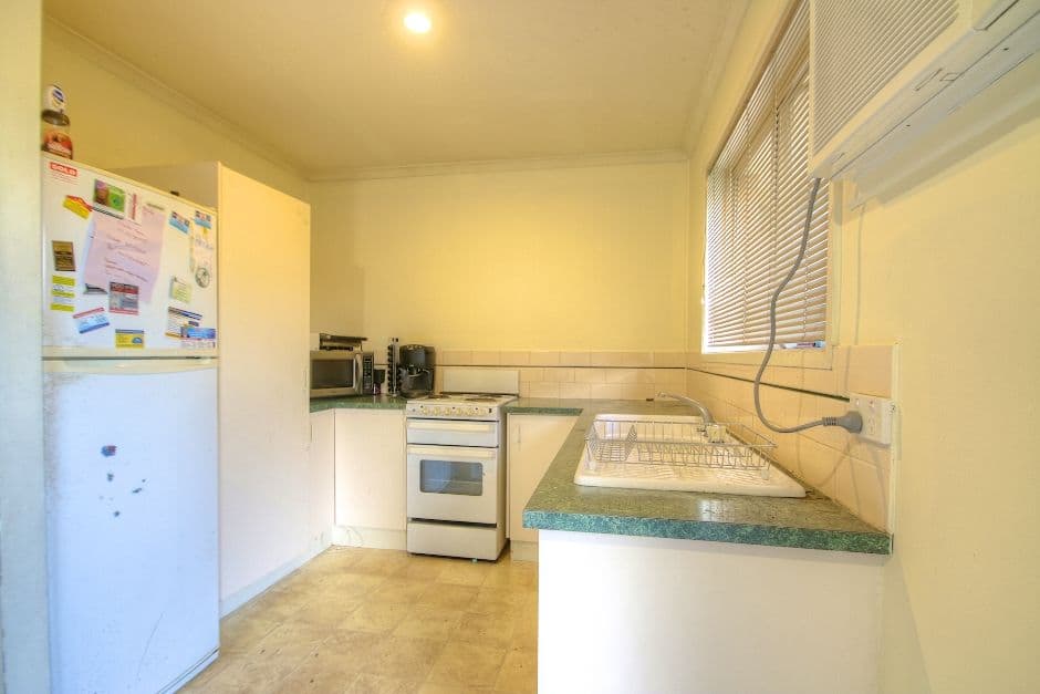  6 rosegum Place, REDBANK PLAINS QLD 4301, Redbank Plains - Thumbnail 3