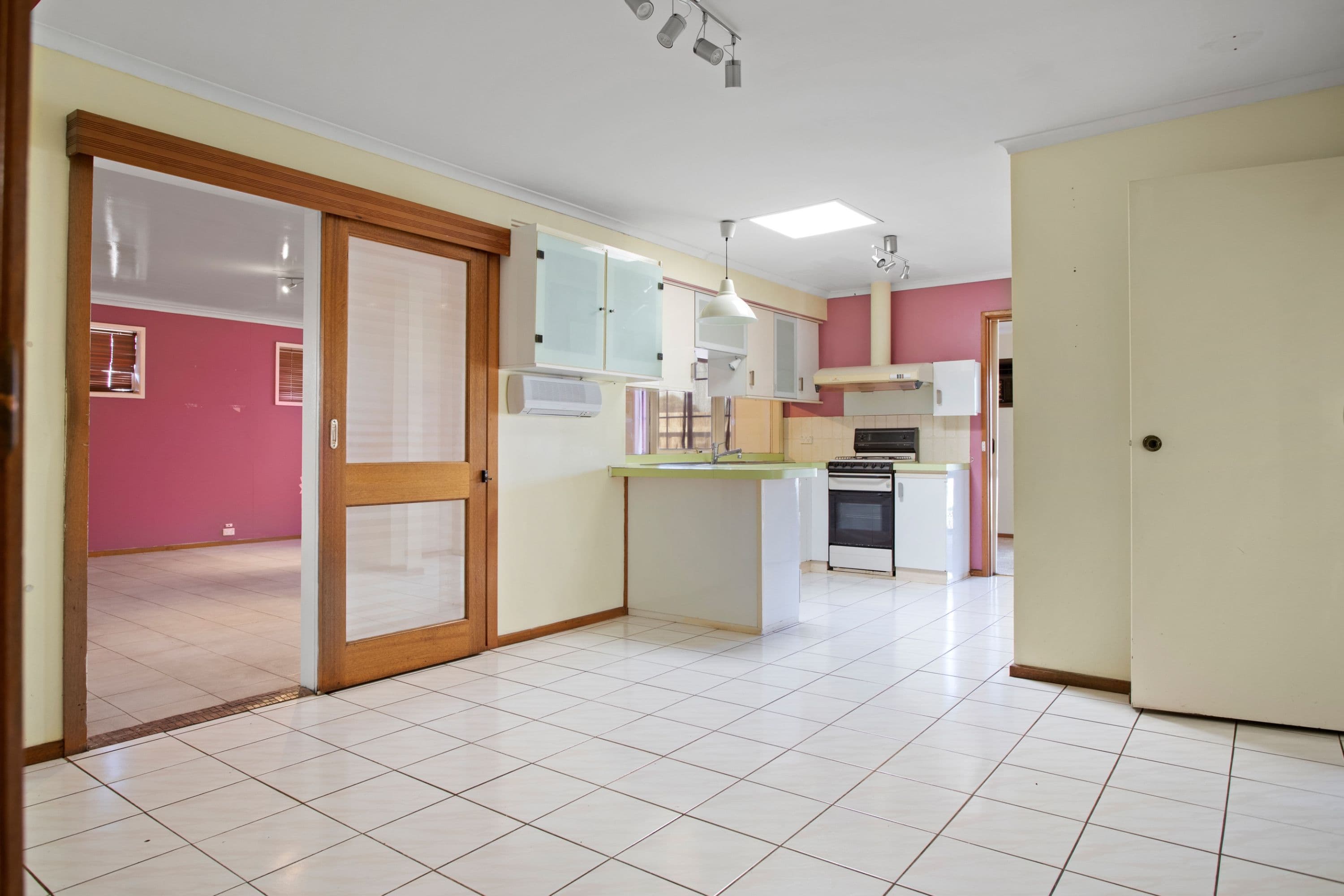14 McDonalds Road, Epping VIC 3076, Epping - Thumbnail 6