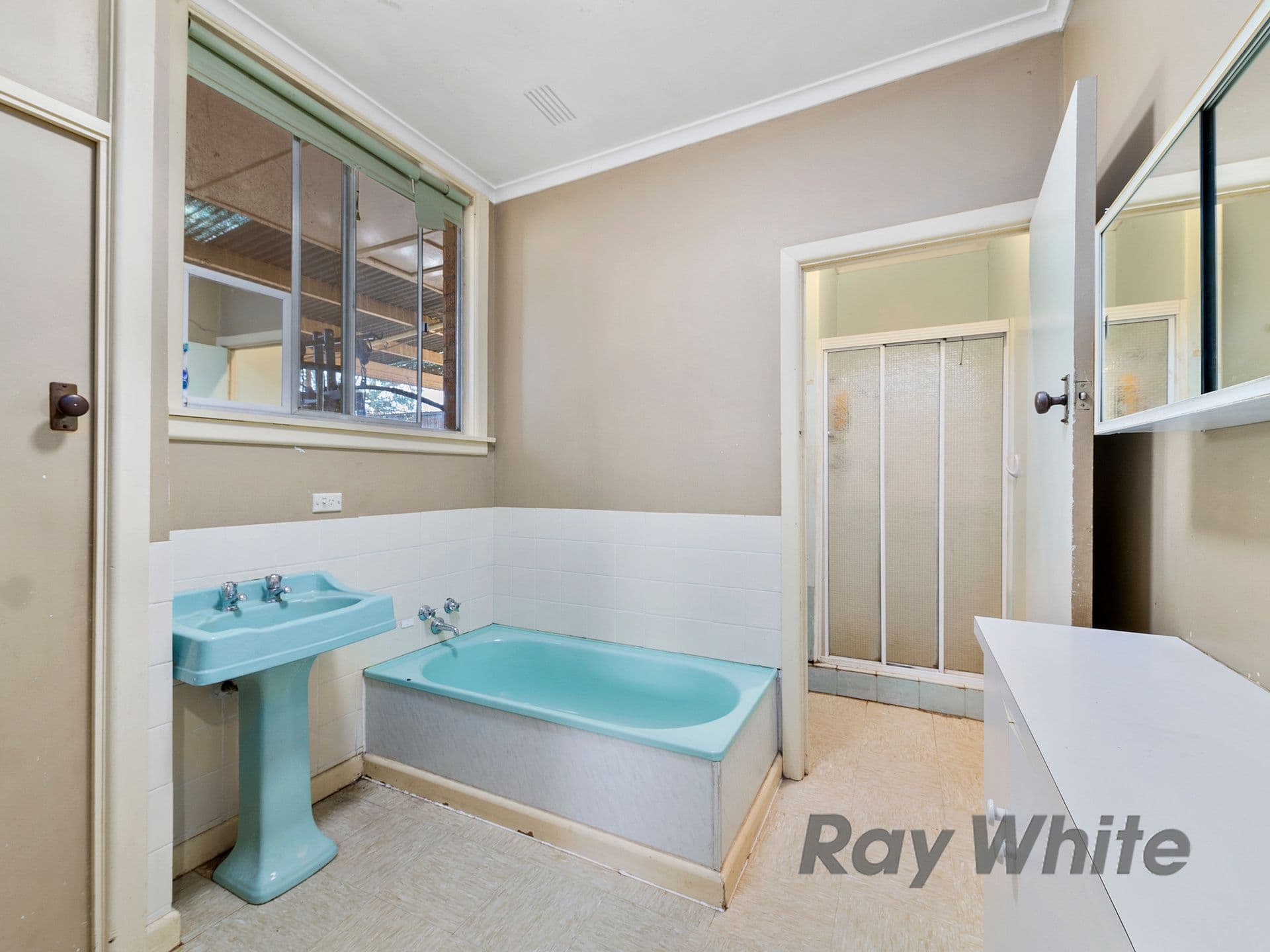 51 Faithfull Street, Benalla VIC 3672, Benalla - Thumbnail 5