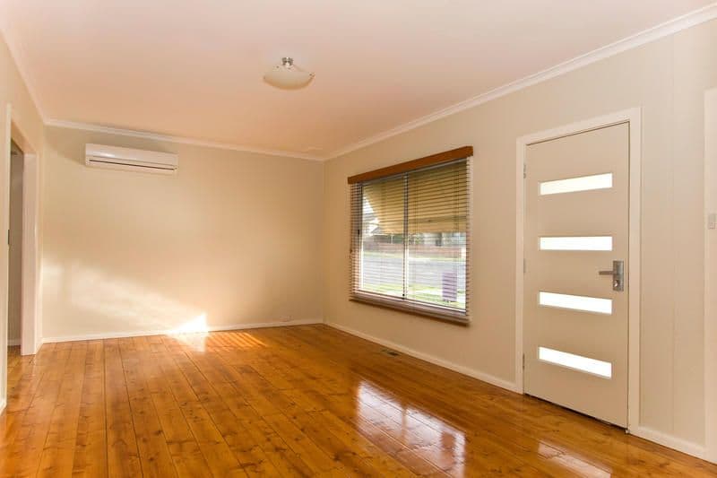 8 Moorong Street, CHADSTONE VIC 3148, Chadstone - Thumbnail 2