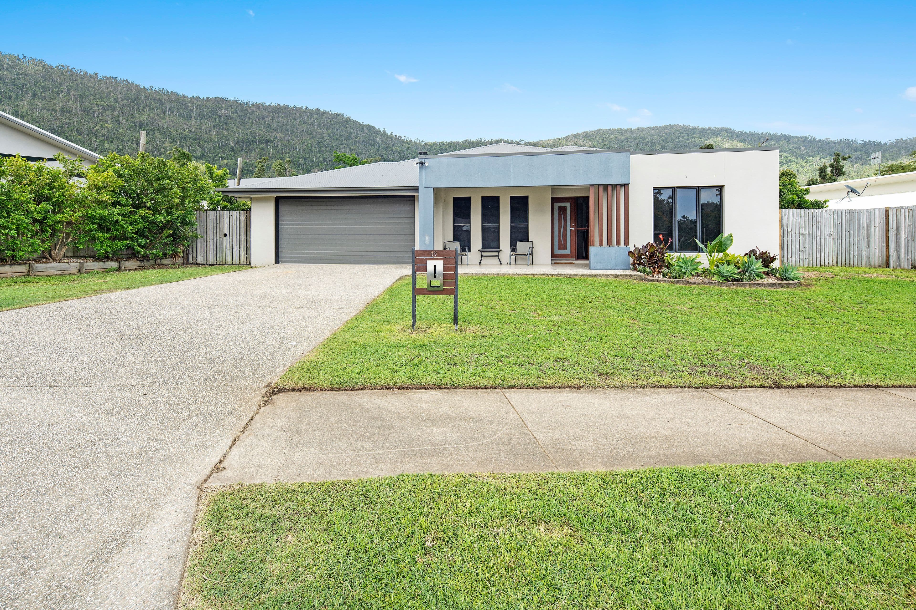 16 Butterfly Court, Jubilee Pocket QLD 4802, Jubilee Pocket - Thumbnail 2