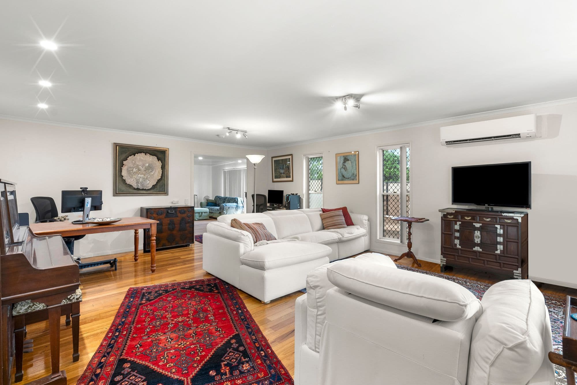 38 Shields Street, Mount Warren Park QLD 4207, Mount Warren Park - Thumbnail 5