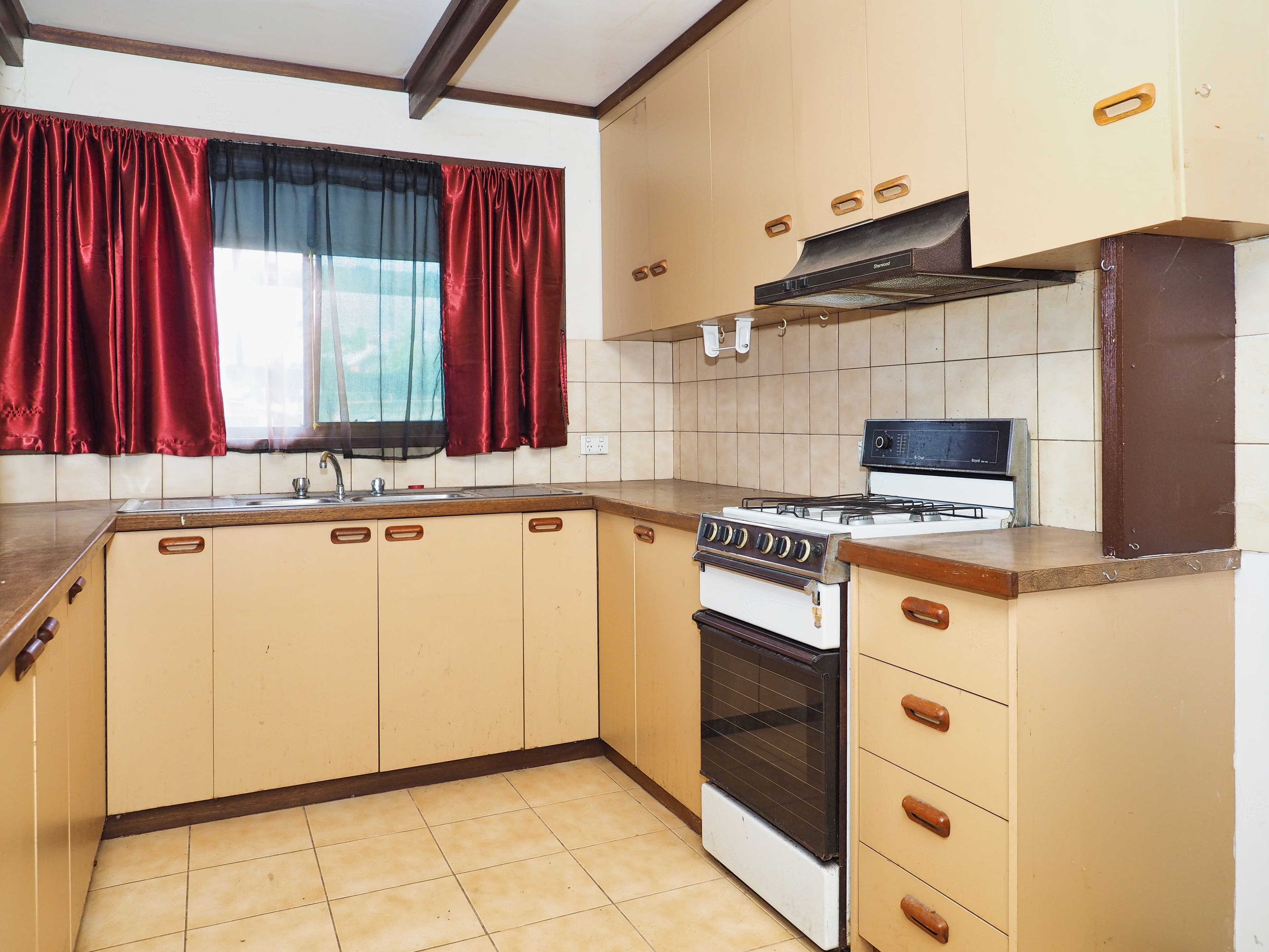 11 Palmerston Street, Ararat VIC 3377, Ararat - Thumbnail 2