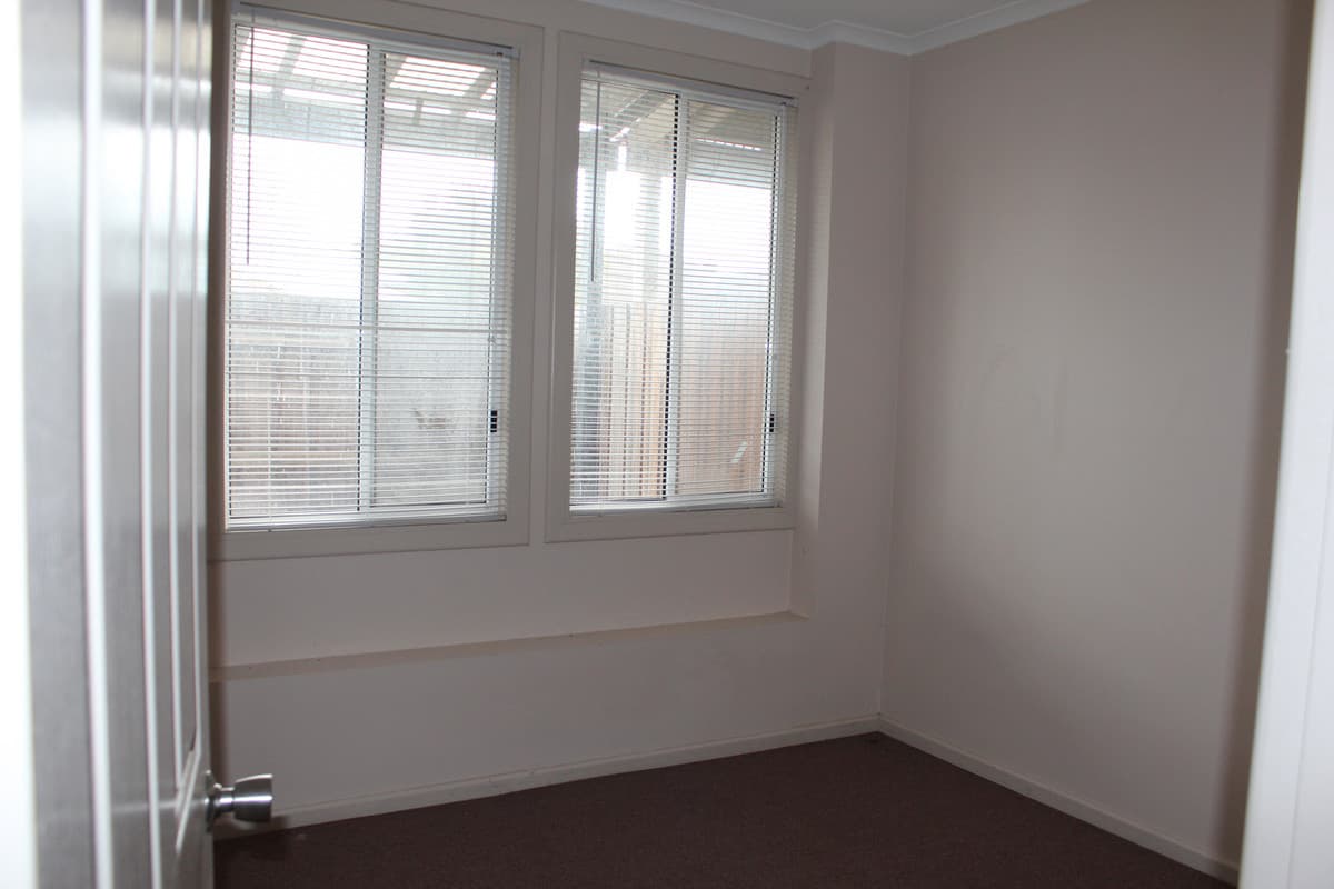 42-42a Hopetoun Avenue, Morwell VIC 3840, Morwell - Thumbnail 7