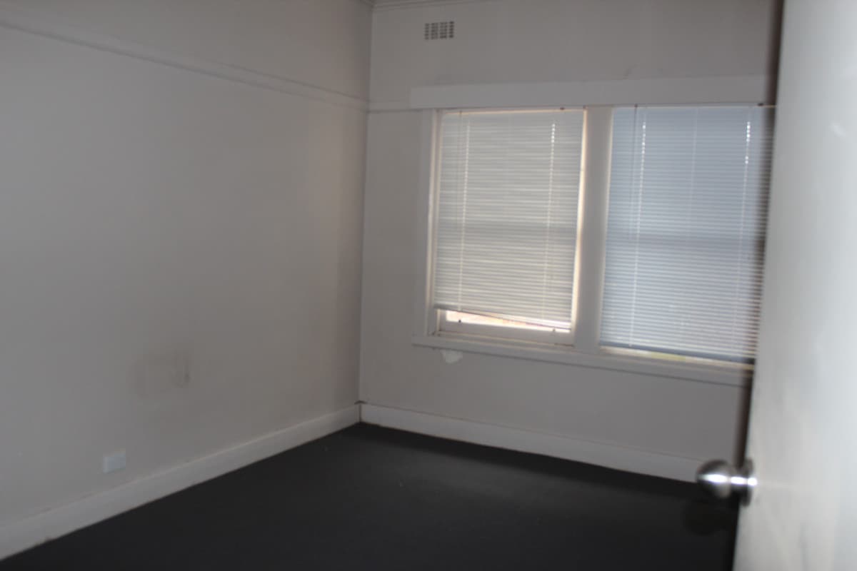 42-42a Hopetoun Avenue, Morwell VIC 3840, Morwell - Thumbnail 8