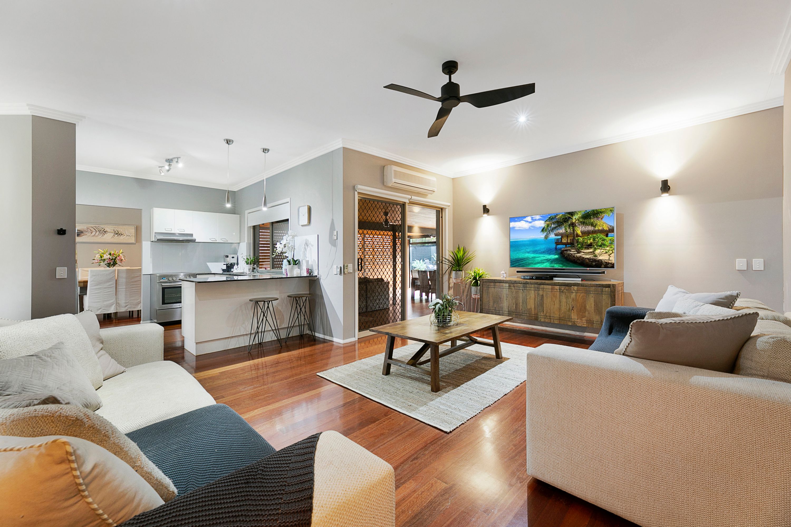 27 Shepton Crescent, Mudgeeraba QLD 4213, Mudgeeraba - Thumbnail 4