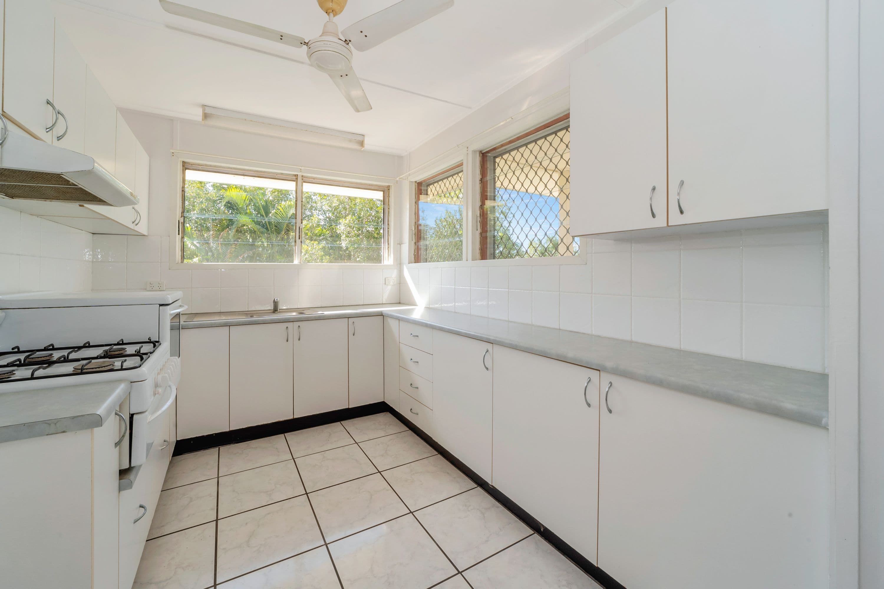 37 Pixley Crescent, Heatley QLD 4814, Heatley - Thumbnail 5
