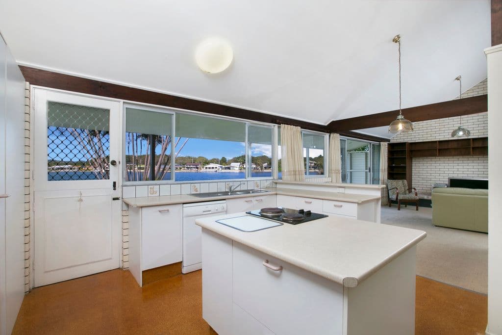 88 Parnki Parade, PALM BEACH QLD 4221, Palm Beach - Thumbnail 6