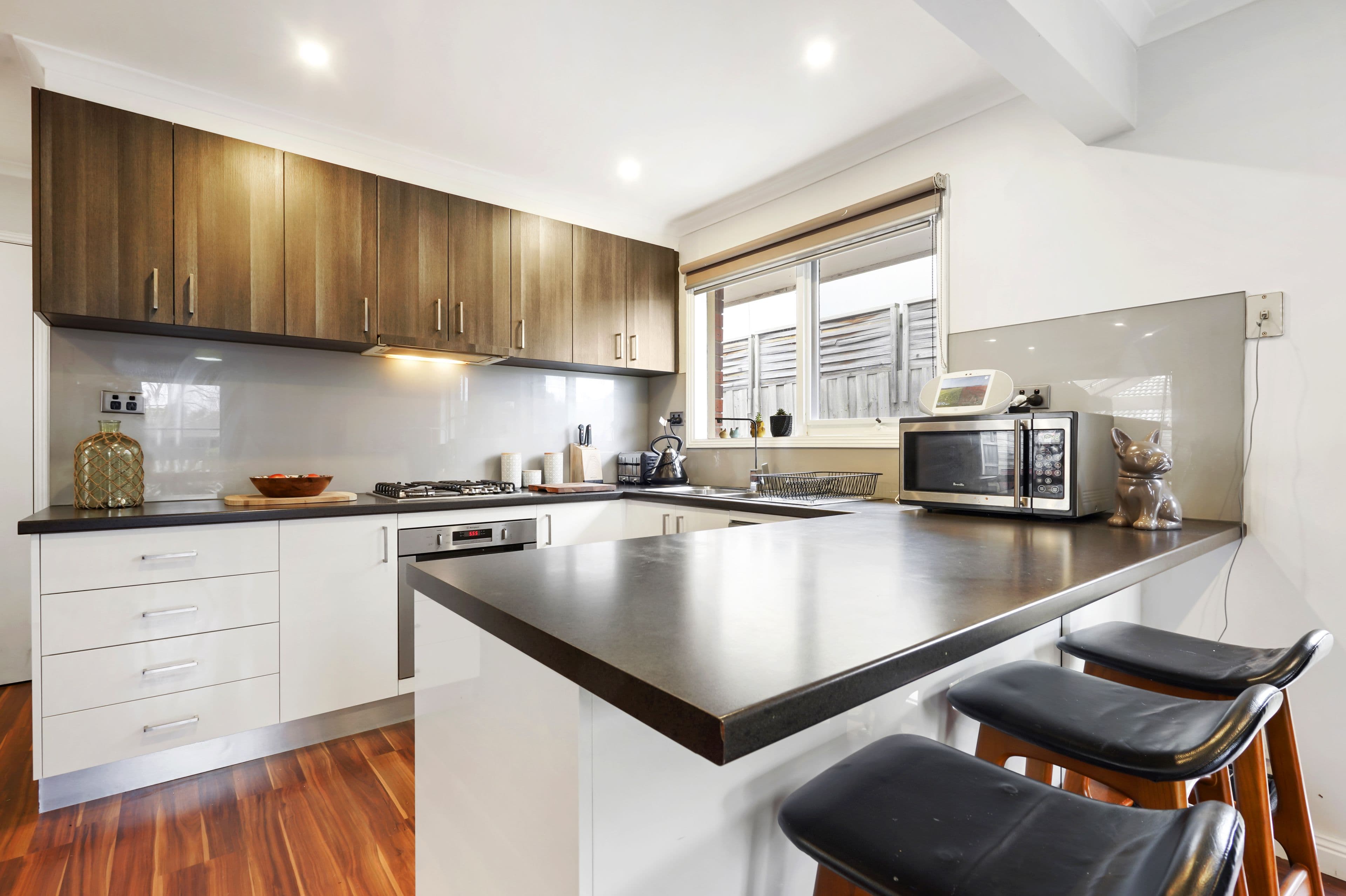 33 Goulburn Drive, Rowville VIC 3178, Rowville - Thumbnail 3