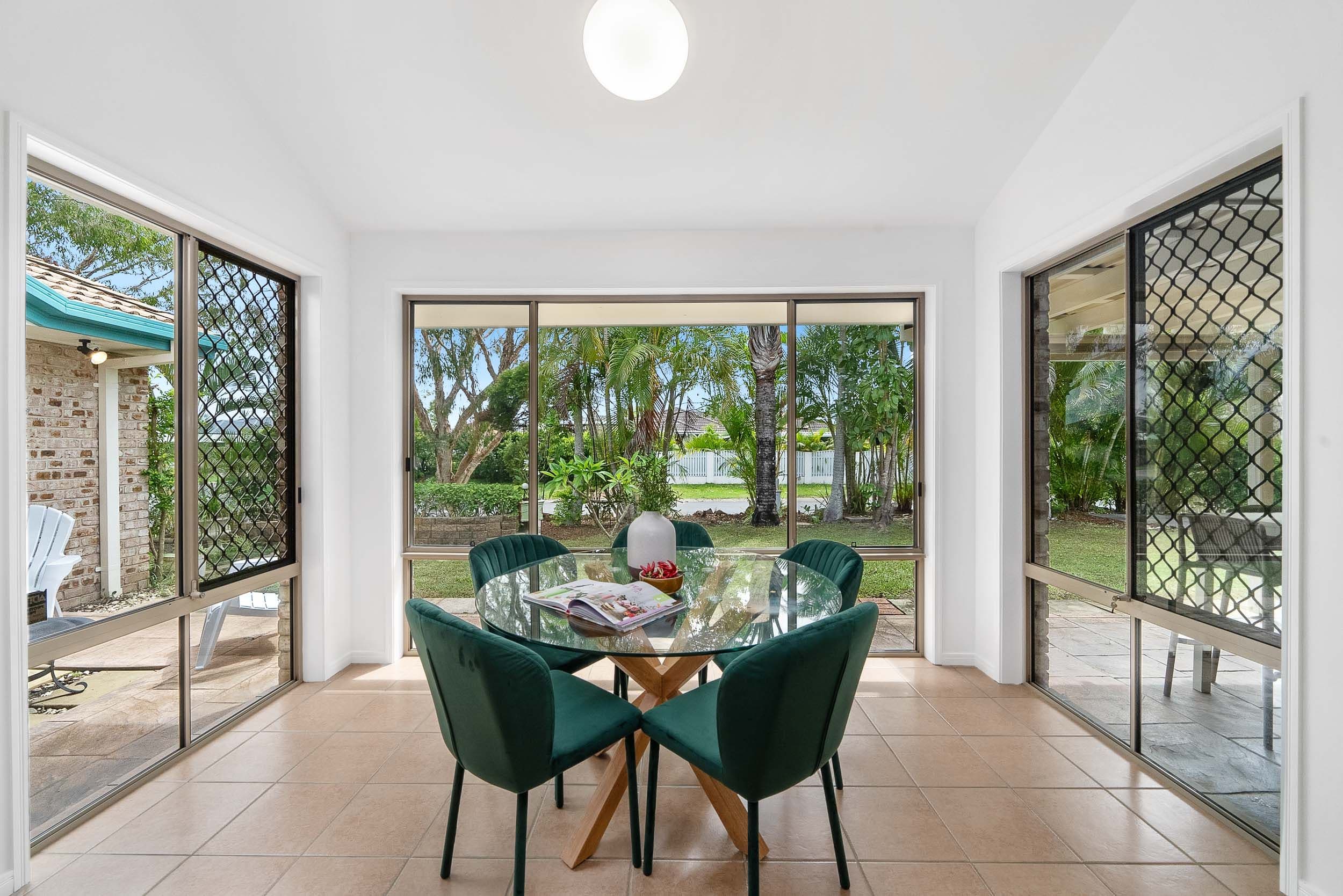 24 Glenwater Crescent, Helensvale QLD 4212, Helensvale - Thumbnail 7