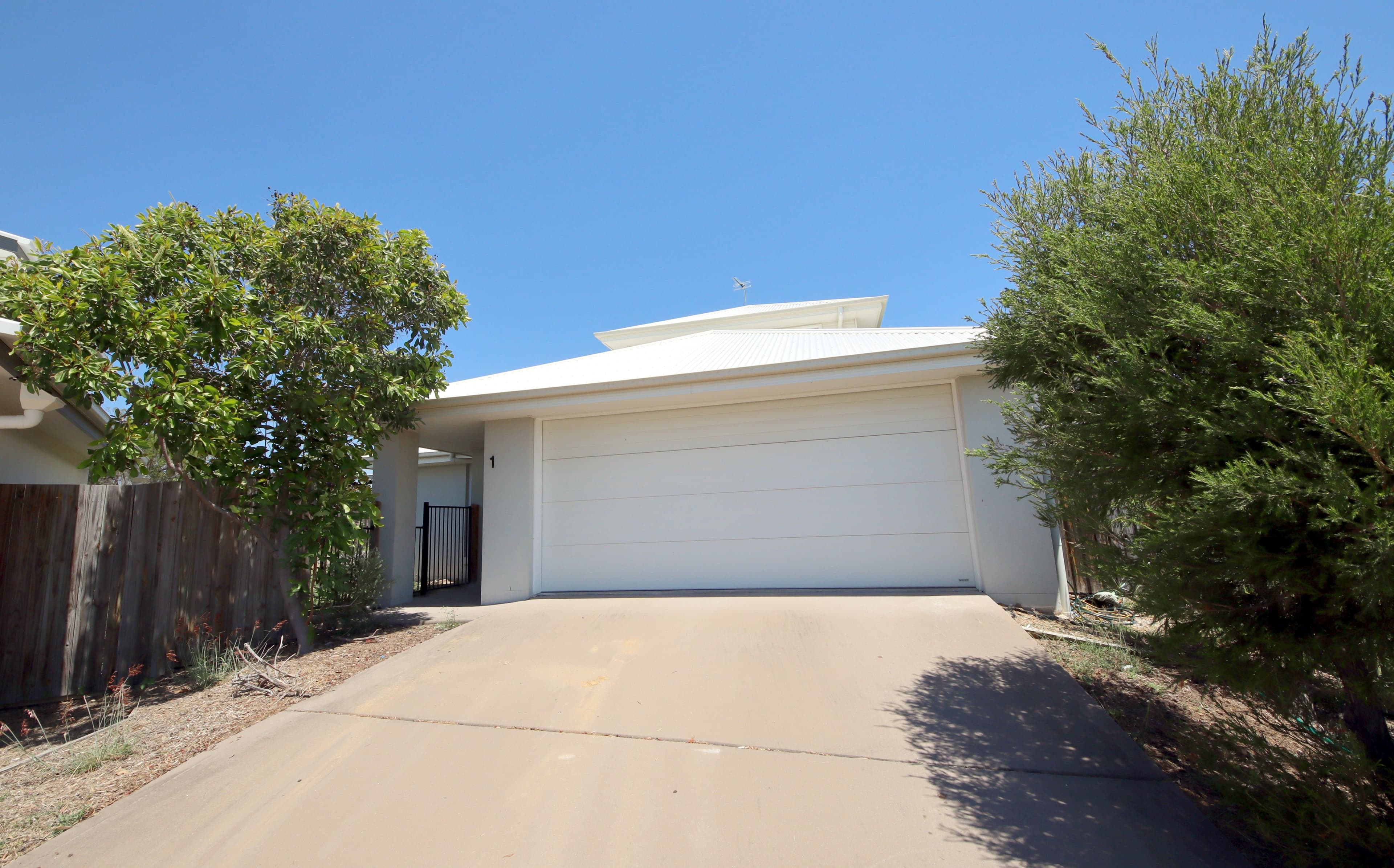 15 Keeling Court, New Auckland QLD 4680, New Auckland - Image 1