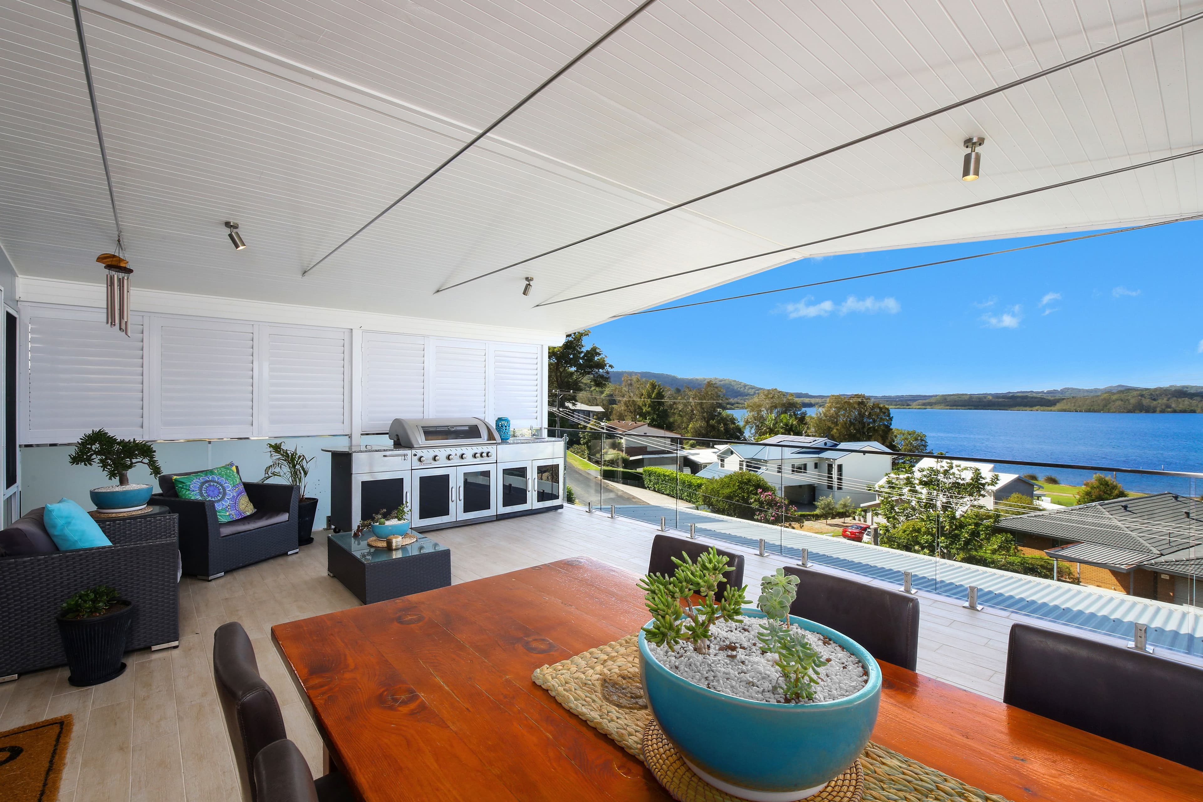 89 Broadwater Drive, Saratoga - Image 1