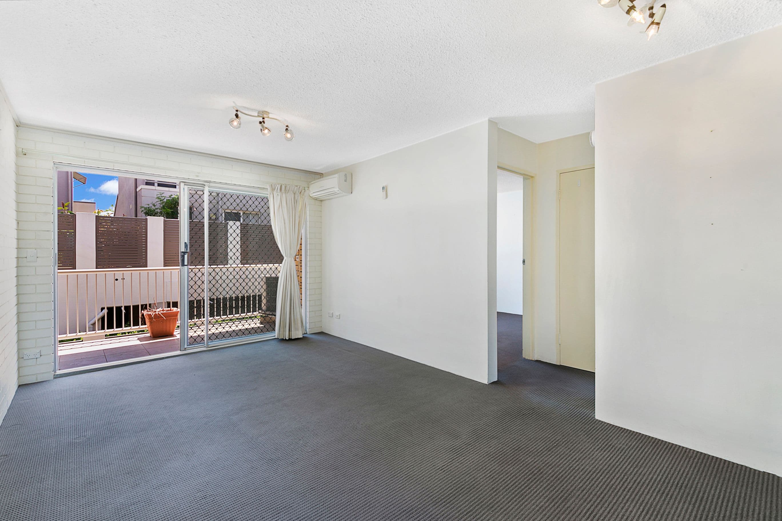 33 Bayliss Street, Toowong QLD 4066, Toowong - Thumbnail 2
