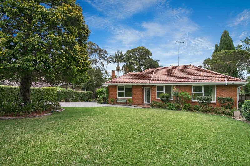 8 Darri Avenue, Wahroonga NSW 2076, Wahroonga - Image 1