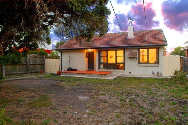 14 Asquith Avenue, Rosebery - Image 1