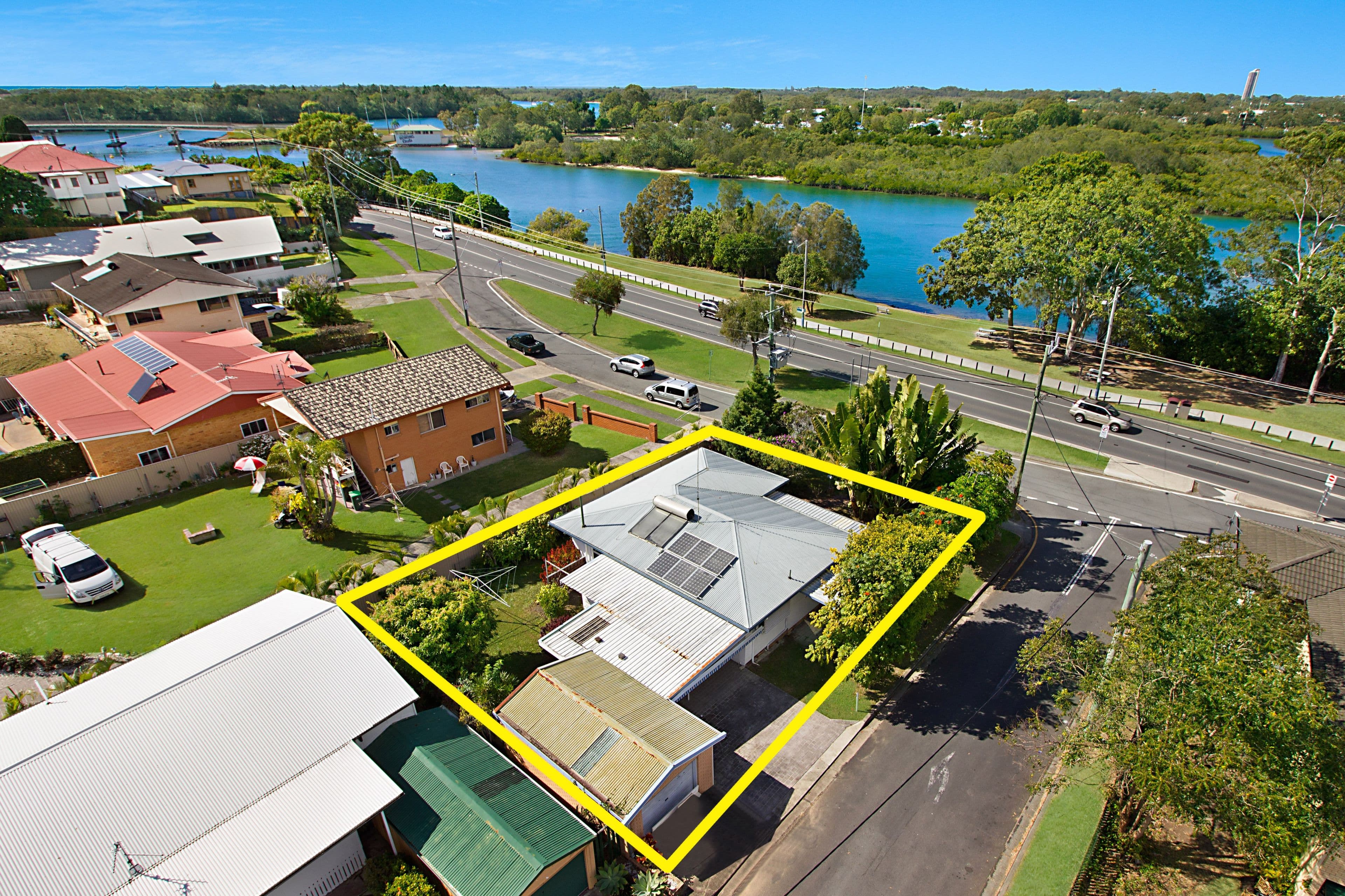 43 Kennedy Drive, Tweed Heads - Image 1
