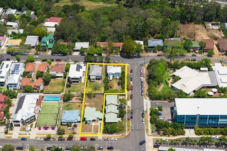 56 Headfort Street, GREENSLOPES QLD 4120, Greenslopes - Image 1