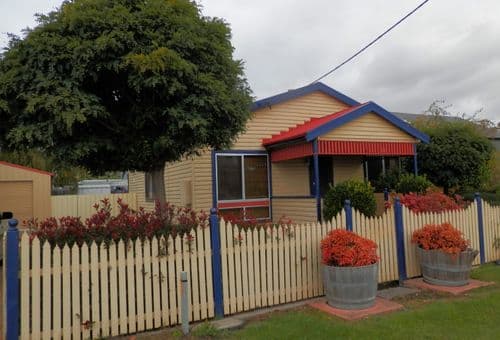 4 Badgery Street, Bombala, Bombala - Image 1