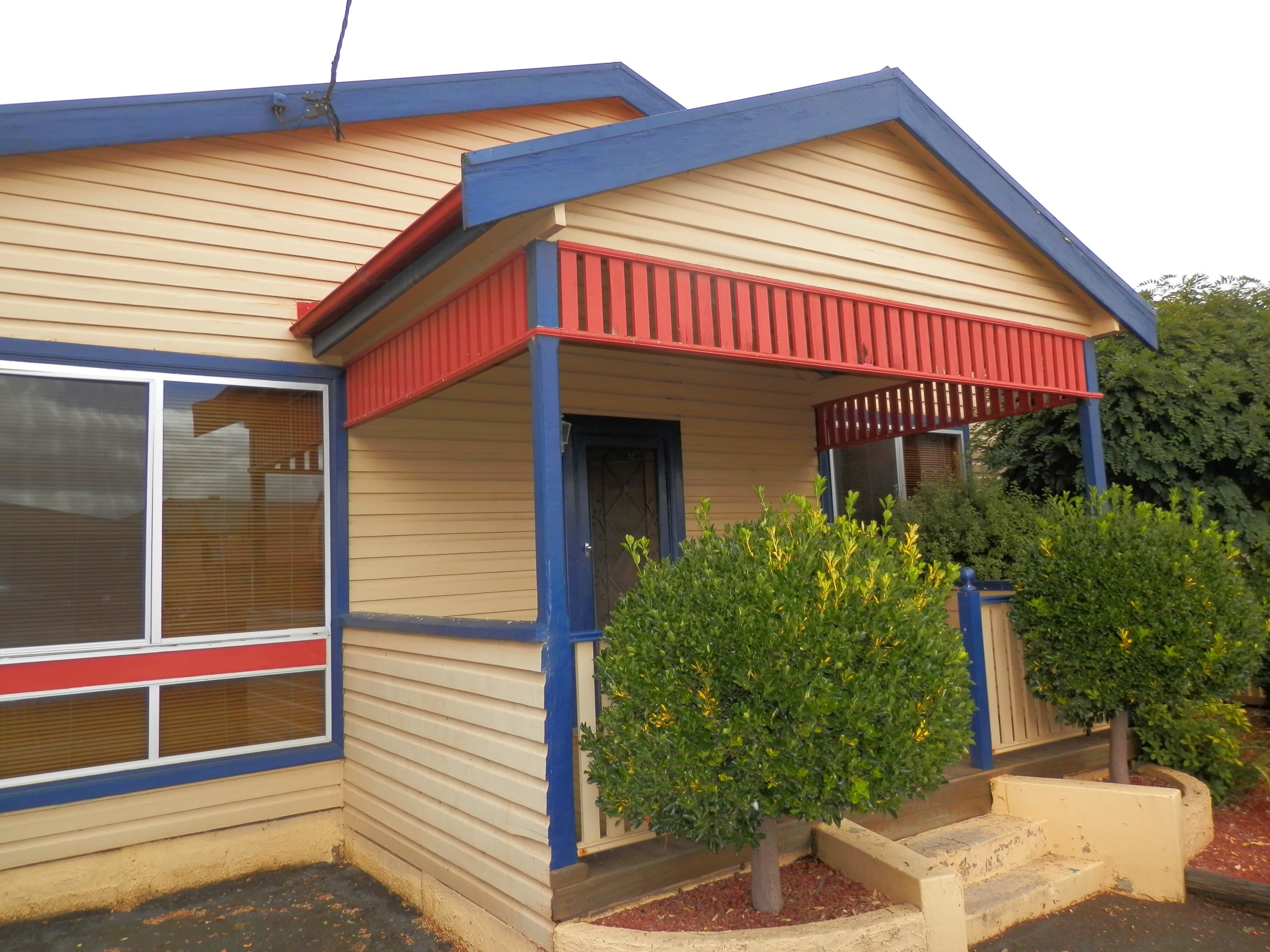 4 Badgery Street, Bombala, Bombala - Thumbnail 2