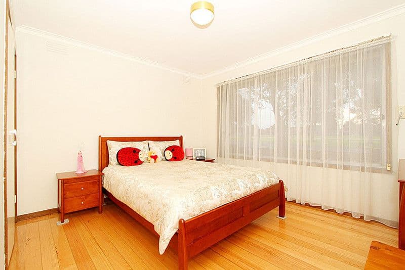 180 Rathcown Road, RESERVOIR VIC 3073, Reservoir - Thumbnail 4