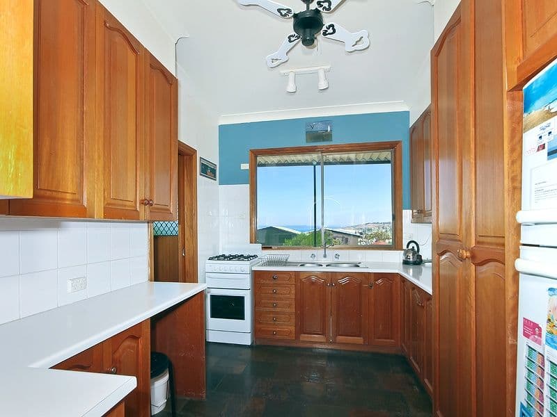 11 Benny Avenue, Port Noarlunga SA 5167, Port Noarlunga - Thumbnail 8