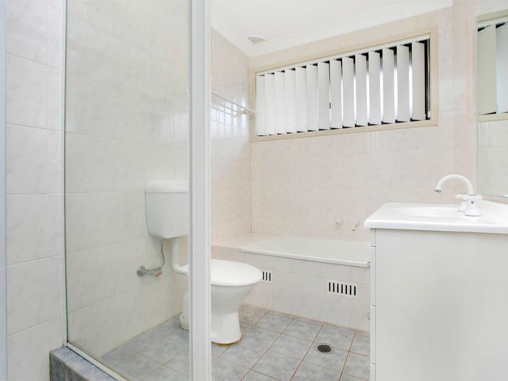 48 Winburndale Road, Wakeley - Thumbnail 5