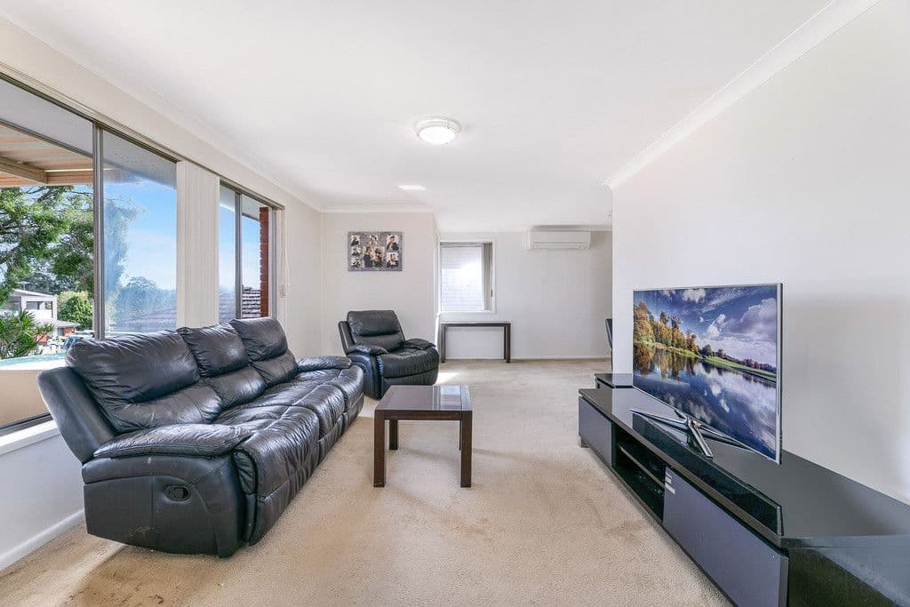 34 Donington Avenue, Georges Hall NSW 2198, Georges Hall - Thumbnail 2