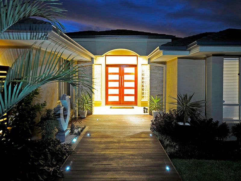 10 Lacerta Avenue, ROBINA QLD 4226, Robina - Thumbnail 2