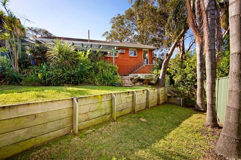 44 Andromeda Crescent, ENGADINE NSW 2233, Engadine - Thumbnail 2