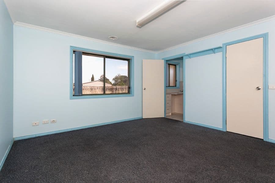 25 Norma Street, MELTON VIC 3337, Melton - Thumbnail 3