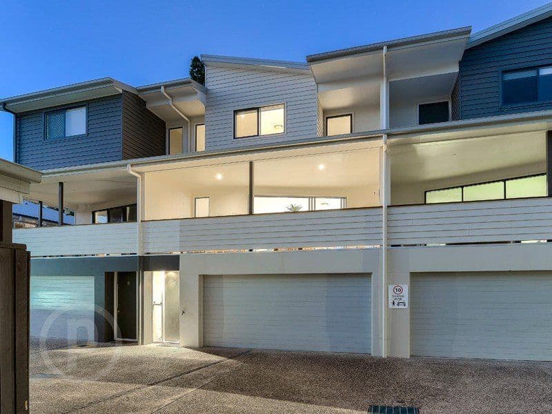 24 Querrin Street, Yeronga QLD 4104, Yeronga - Image 1