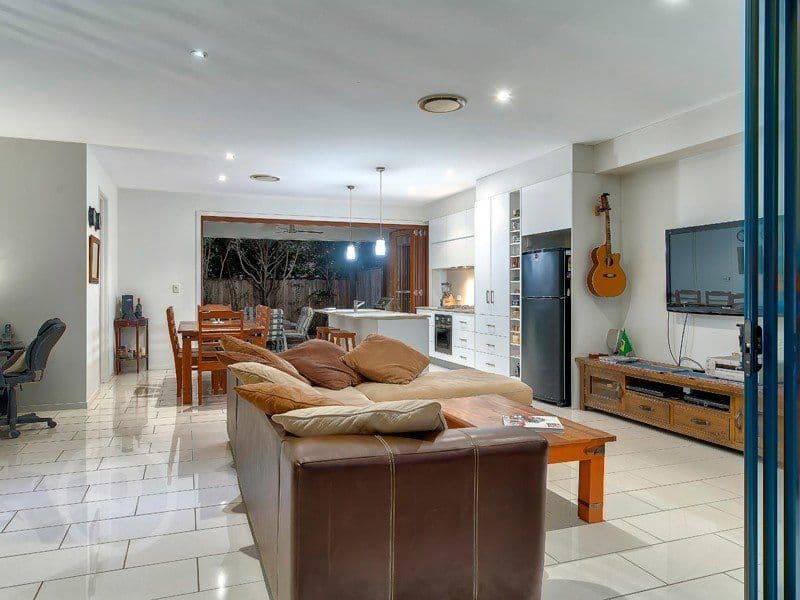 24 Querrin Street, Yeronga QLD 4104, Yeronga - Thumbnail 6