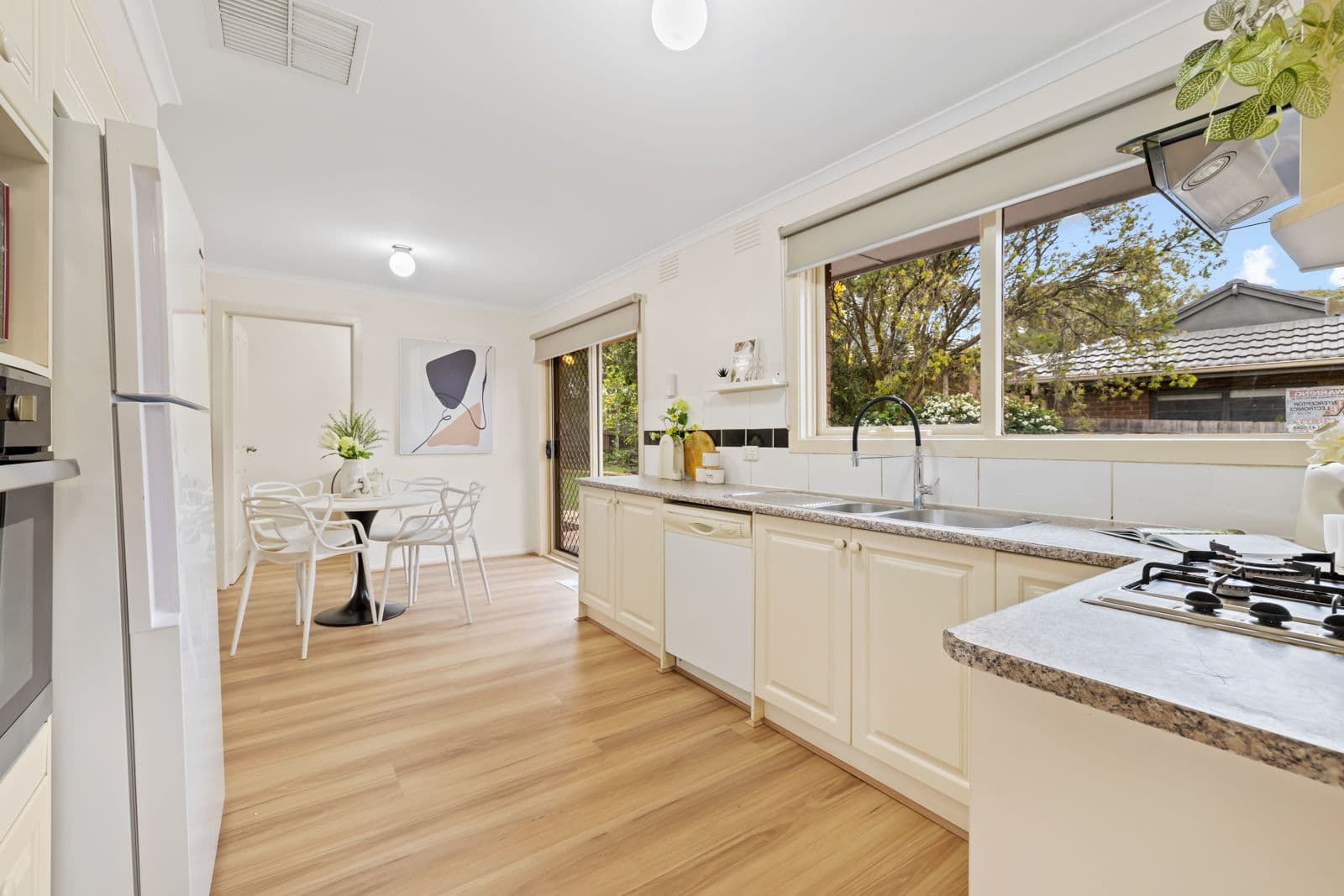 35 Stokes Road, Wantirna VIC 3152, Wantirna - Thumbnail 4
