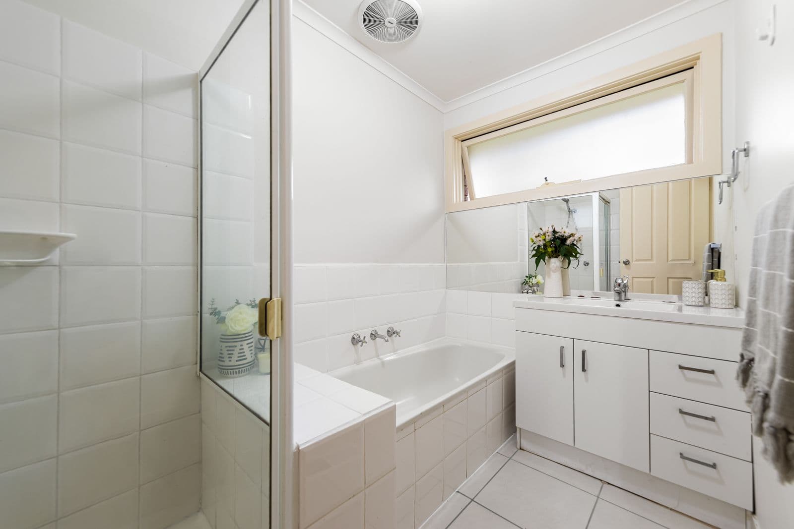 35 Stokes Road, Wantirna VIC 3152, Wantirna - Thumbnail 7