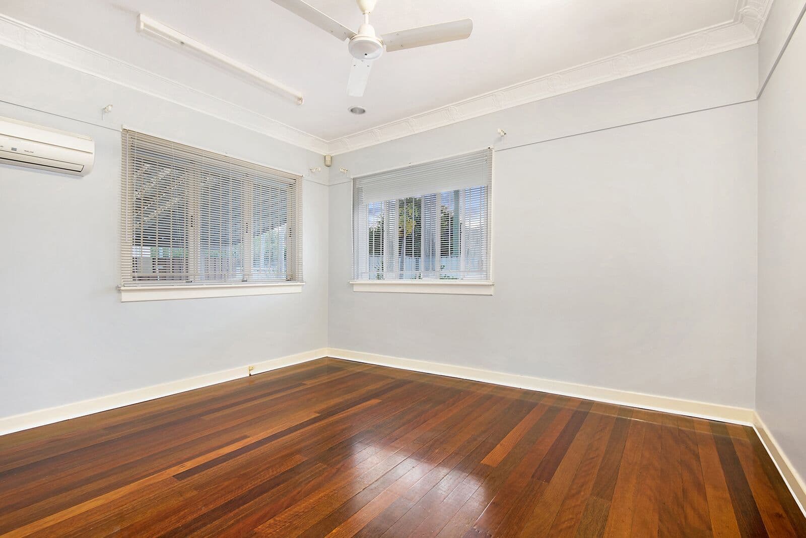 2 Lynton Street, Upper Mount Gravatt QLD 4122, Upper Mount Gravatt - Thumbnail 5