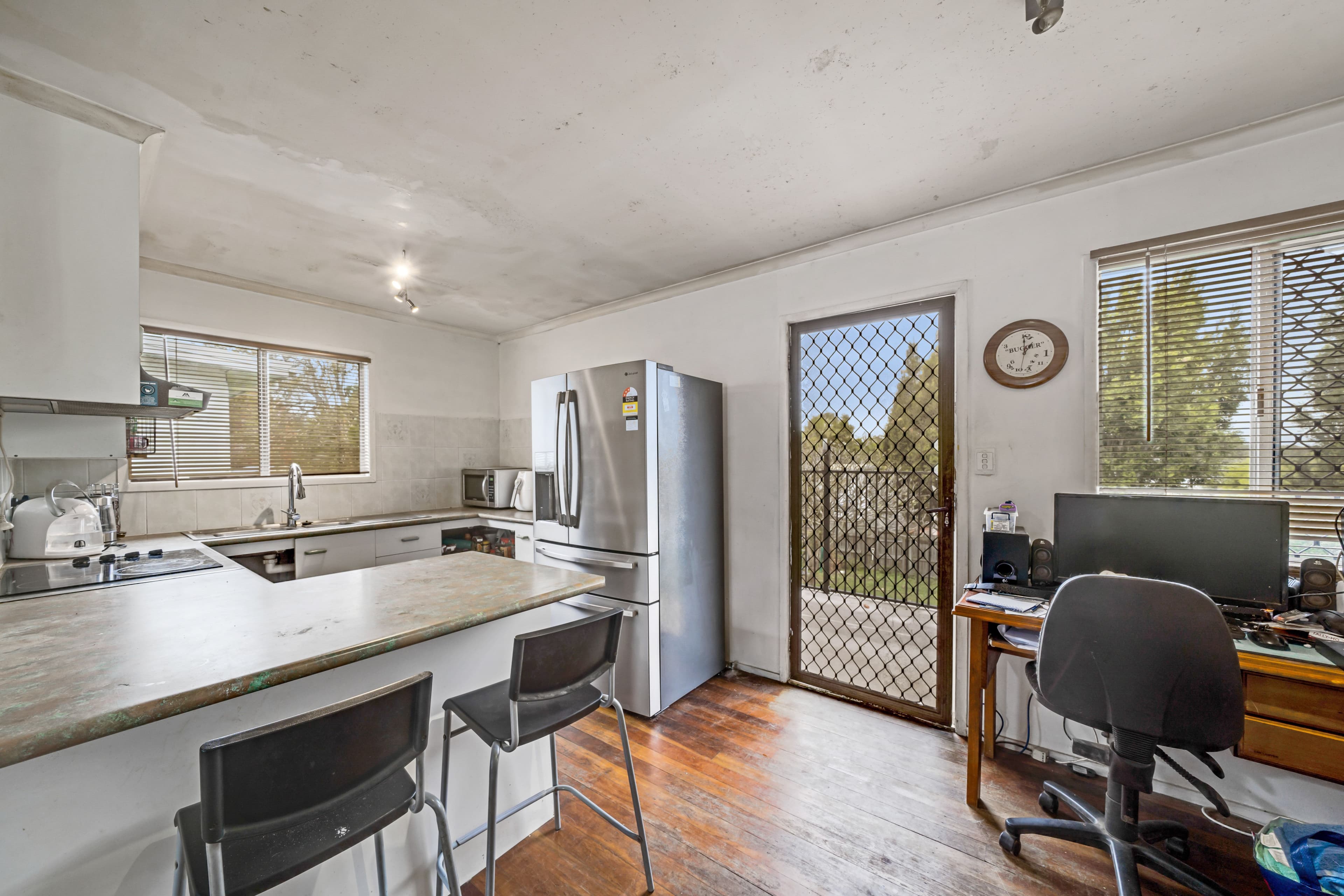 8 Ash Avenue, Woodridge QLD 4114, Woodridge - Thumbnail 3