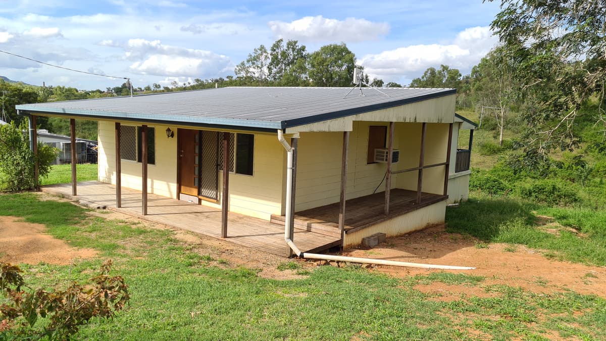 7 Racecourse Road, Mount Morgan, Mount Morgan - Thumbnail 4