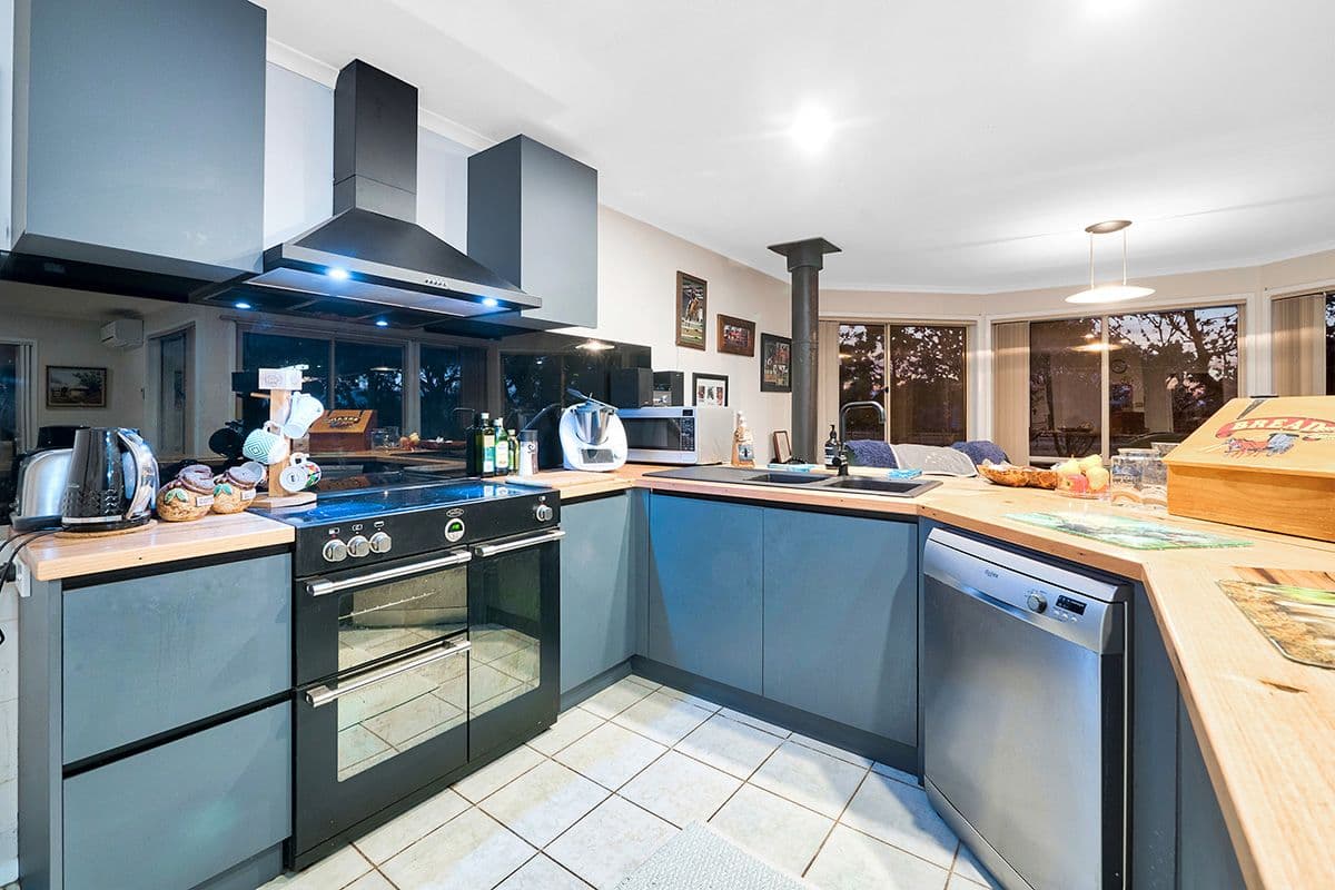 53 Prestons Road, Koo Wee Rup VIC 3981, Koo Wee Rup - Thumbnail 2
