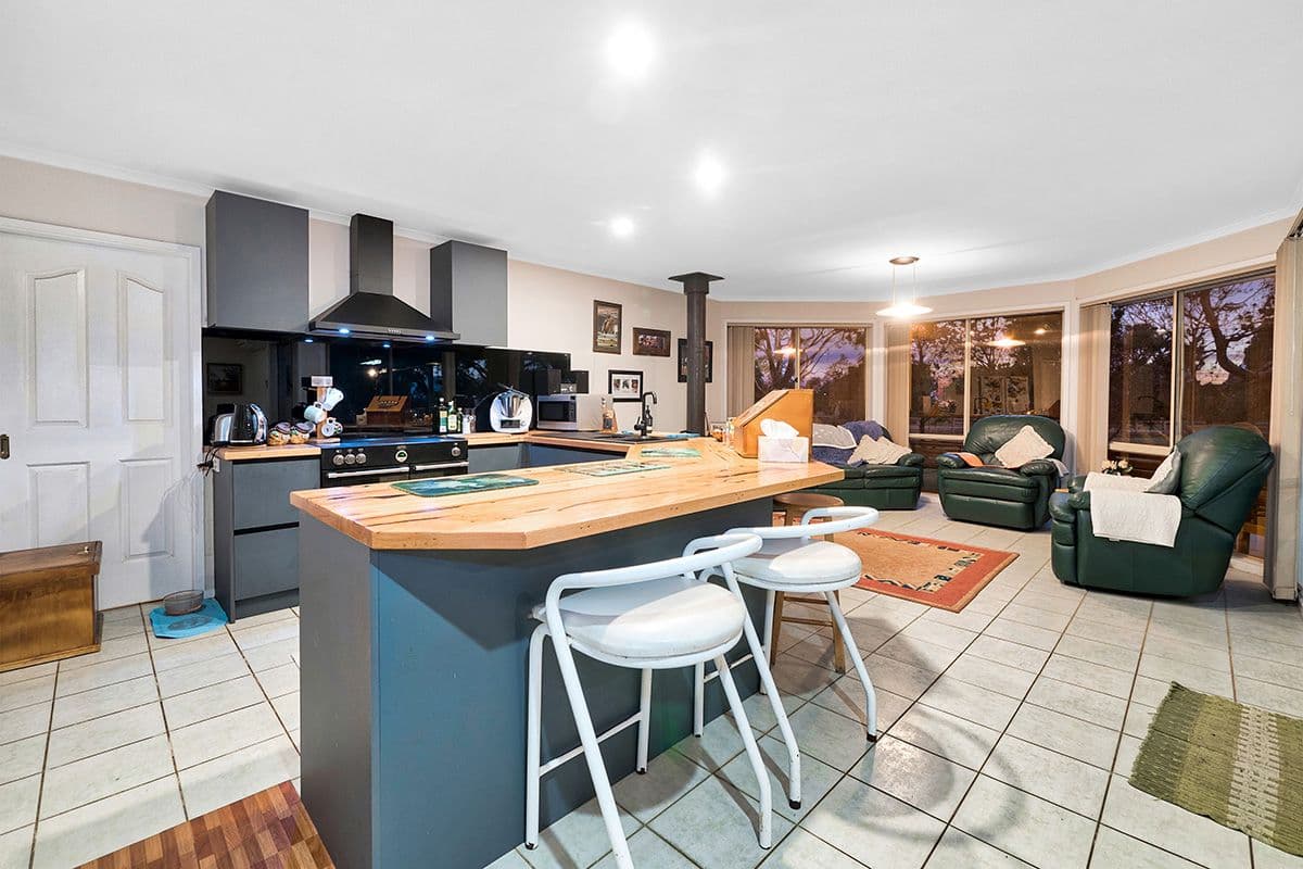 53 Prestons Road, Koo Wee Rup VIC 3981, Koo Wee Rup - Thumbnail 3