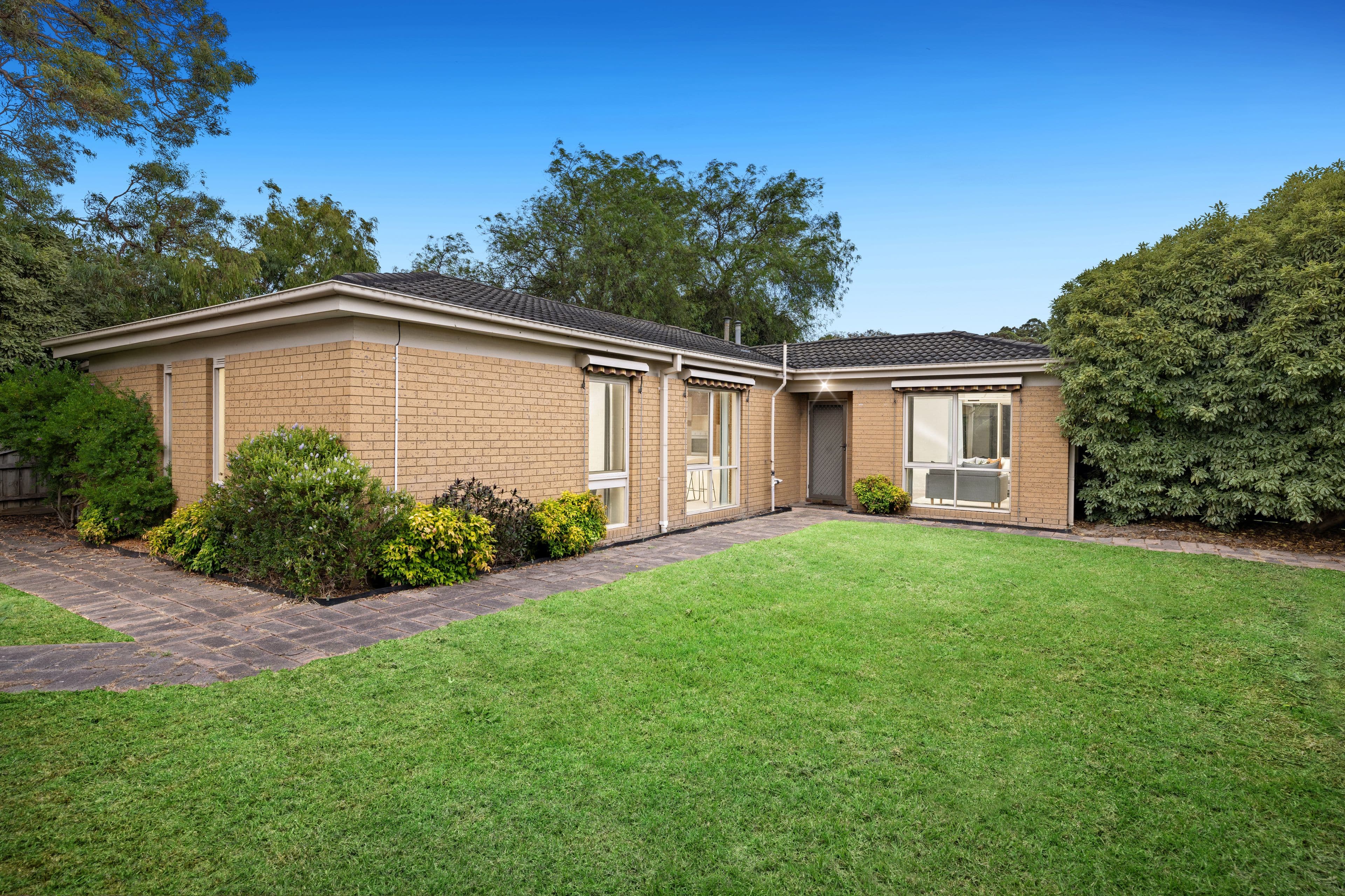 2 HUNTINGDON Avenue, Bayswater North VIC 3153, Bayswater North - Image 1