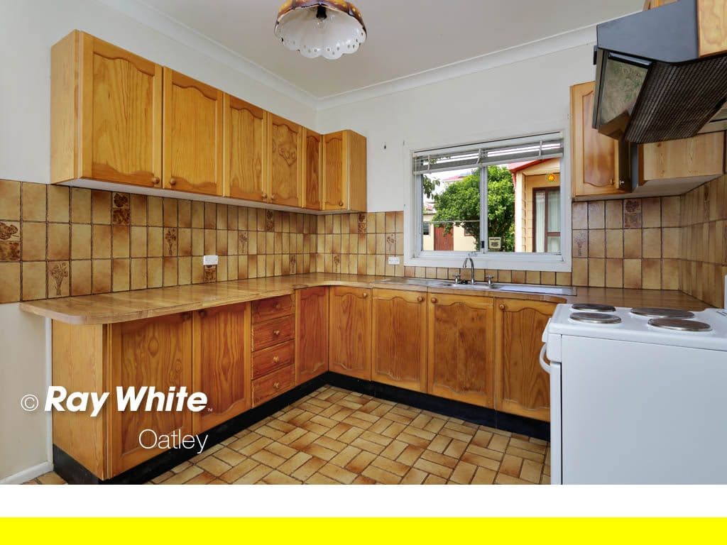 17 Glen Road, OATLEY NSW 2223, Oatley - Thumbnail 5