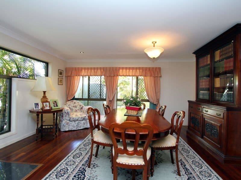 19 Verdelho Street, EIGHT MILE PLAINS QLD 4113, Eight Mile Plains - Thumbnail 4