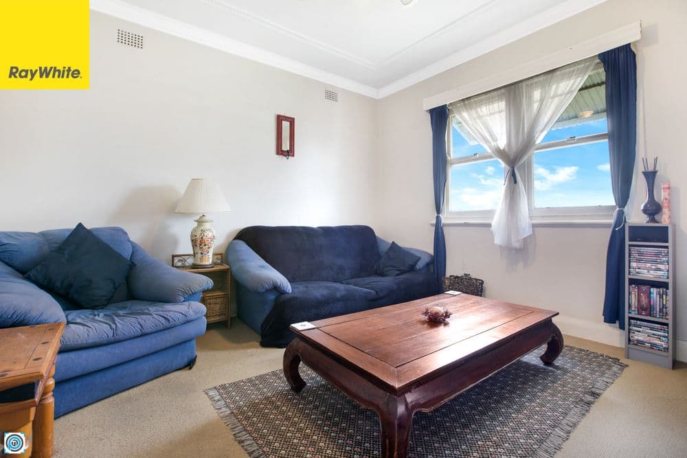 35 Hixson Street, Port Kembla NSW 2505, Port Kembla - Thumbnail 2