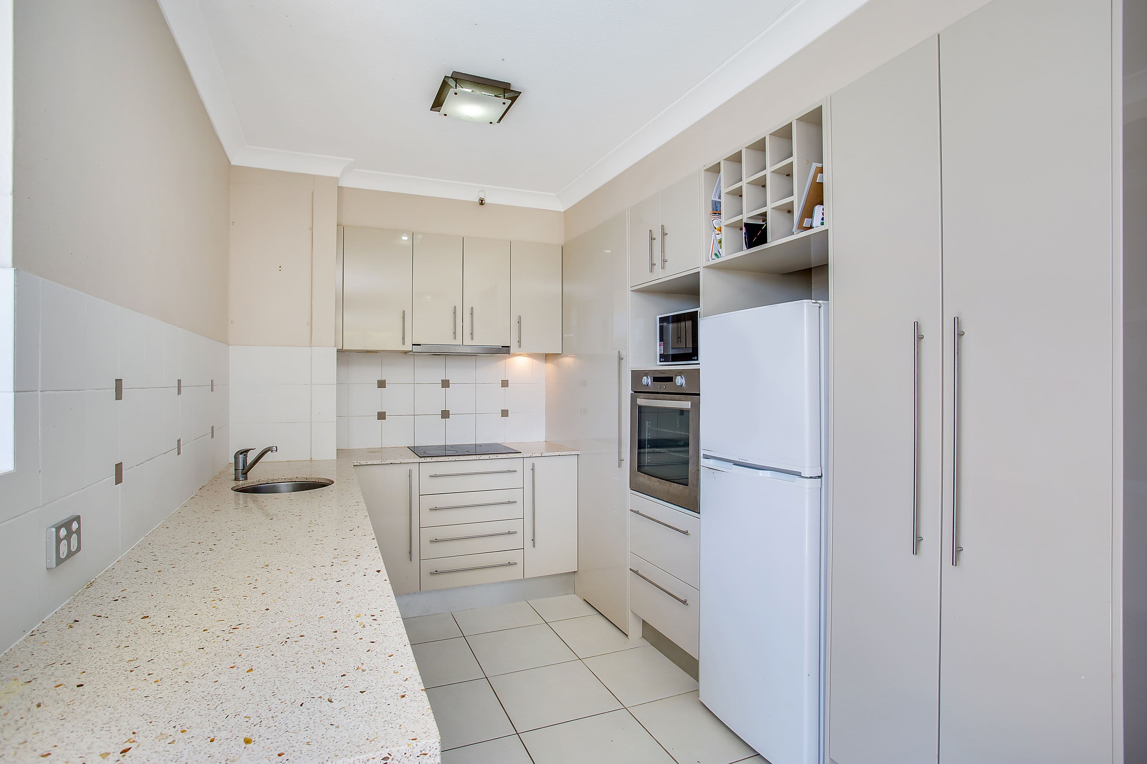 198 Ferny Avenue, Surfers Paradise QLD 4217, Surfers Paradise - Thumbnail 4