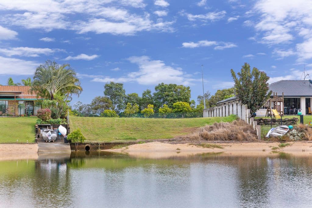 184 Rio Vista Boulevard, Mermaid Waters QLD 4218, Mermaid Waters - Thumbnail 6