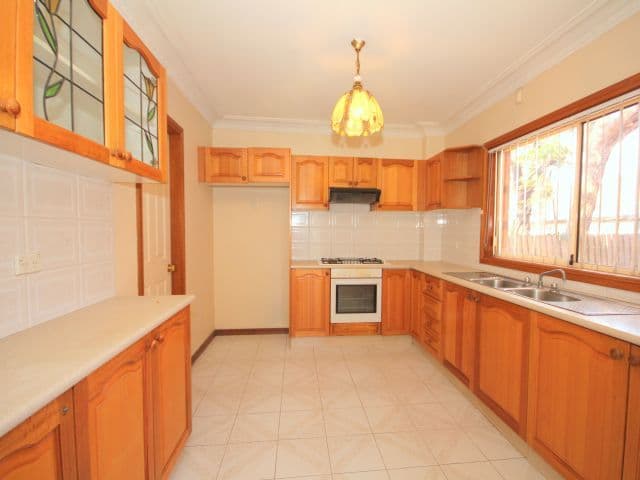 152 King Georges Road, WILEY PARK NSW 2195, Wiley Park - Thumbnail 3