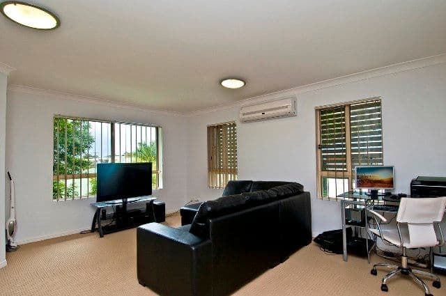 131 Muir Street, Labrador QLD 4215, Labrador - Thumbnail 4