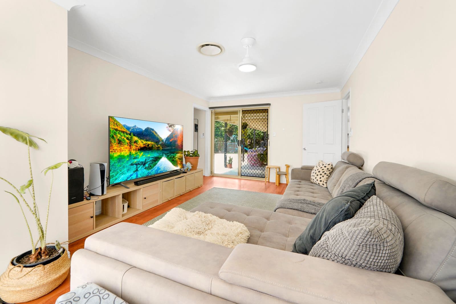 83 Alma Road, Dakabin QLD 4503, Dakabin - Thumbnail 7